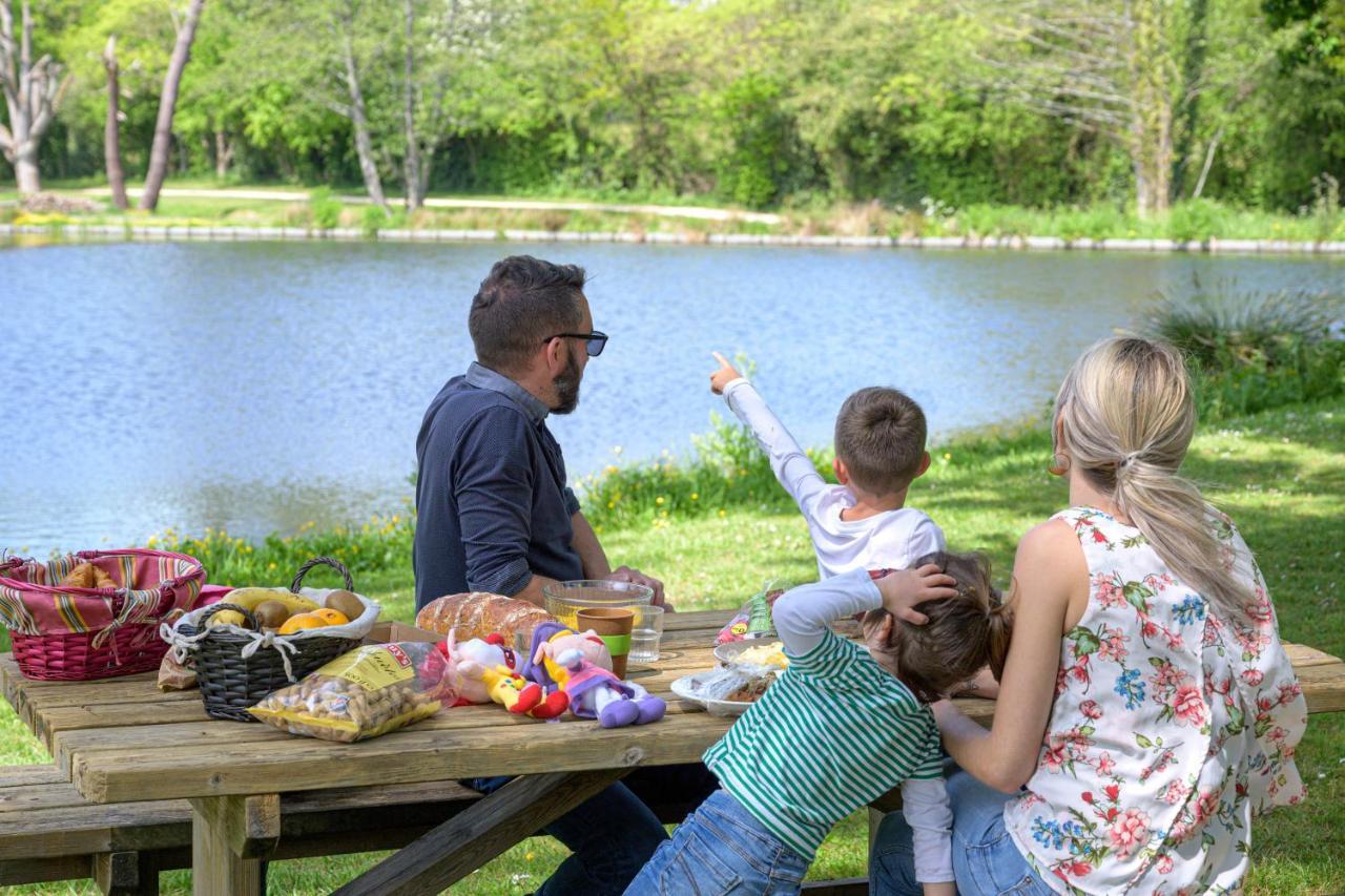 Camping Capfun La Breteche Les Epesses Bagian luar foto